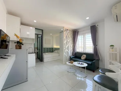 Standard Studio — Quynh Khang Hotel & Apartment - Khách Sạn tại Quận 4, TPHCM